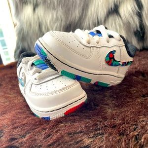 Nike Low 1 Toddler size 5c